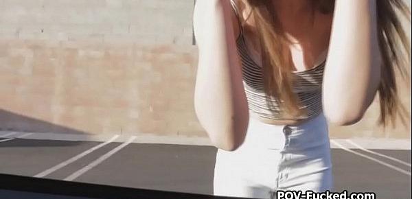  Quick hook up leads to sexy pov fuck